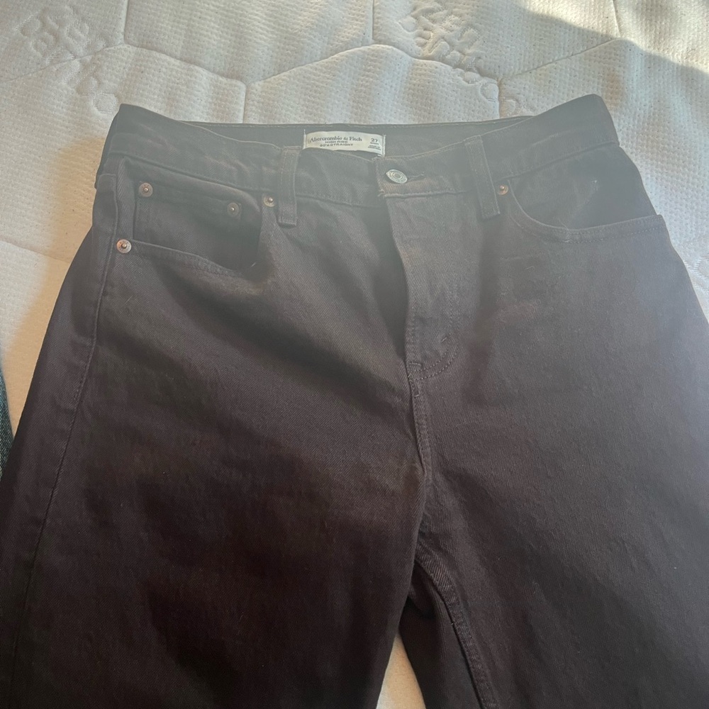 Abercrombie High Rise 90s Straight Jeans